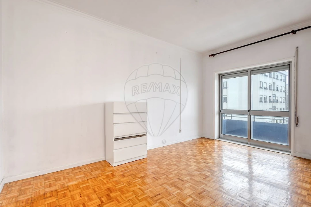 Apartamento T3 para Venda em Ermesinde Foto 3