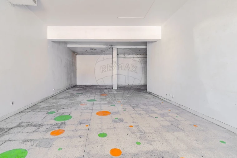 Loja para Venda em Cacém e São Marcos Foto 2