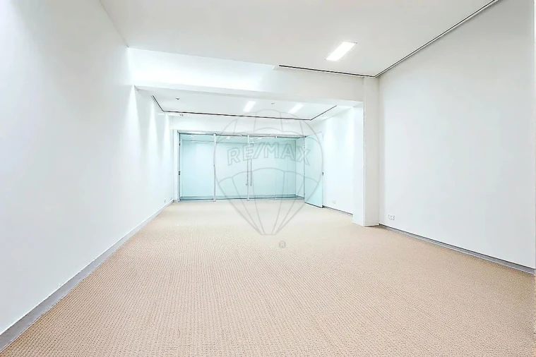 Loja para Venda em Cacém e São Marcos