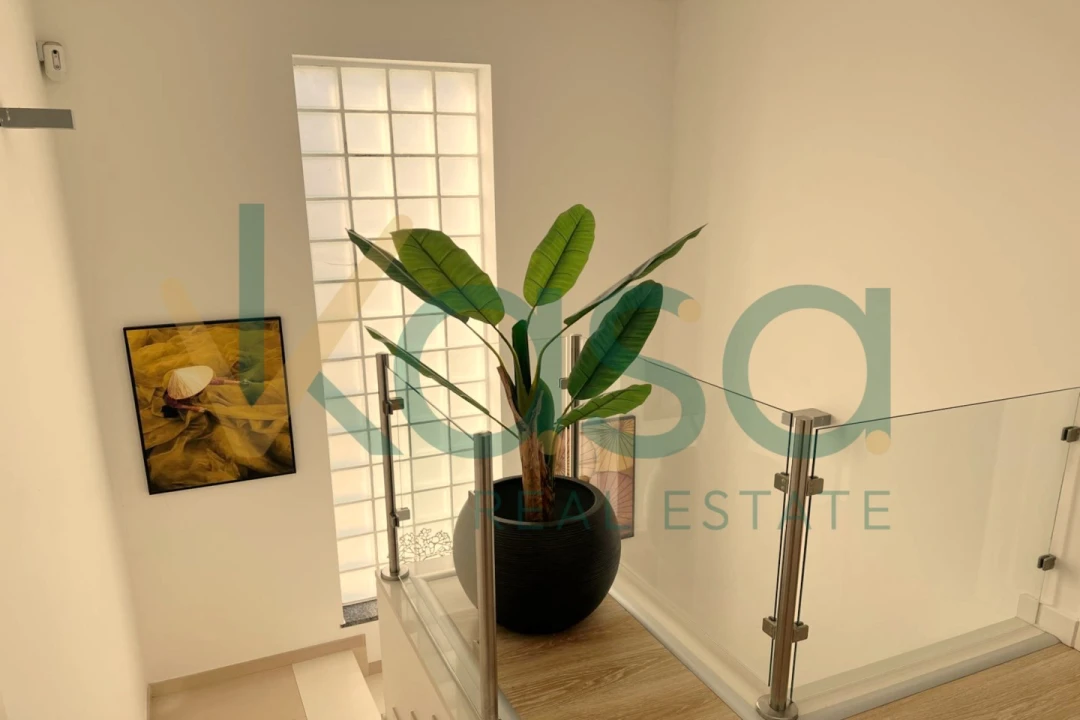 Moradia T4 para Venda em Santo Antonio da Charneca Foto 9