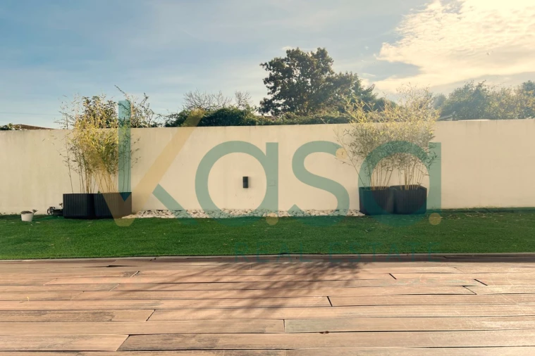 Moradia T4 para Venda em Santo Antonio da Charneca Foto 19