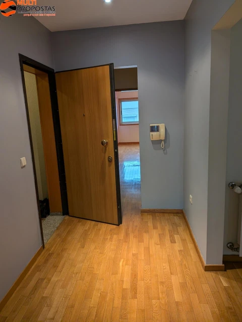 Apartamento T2 para Venda em São Vicente (Braga)