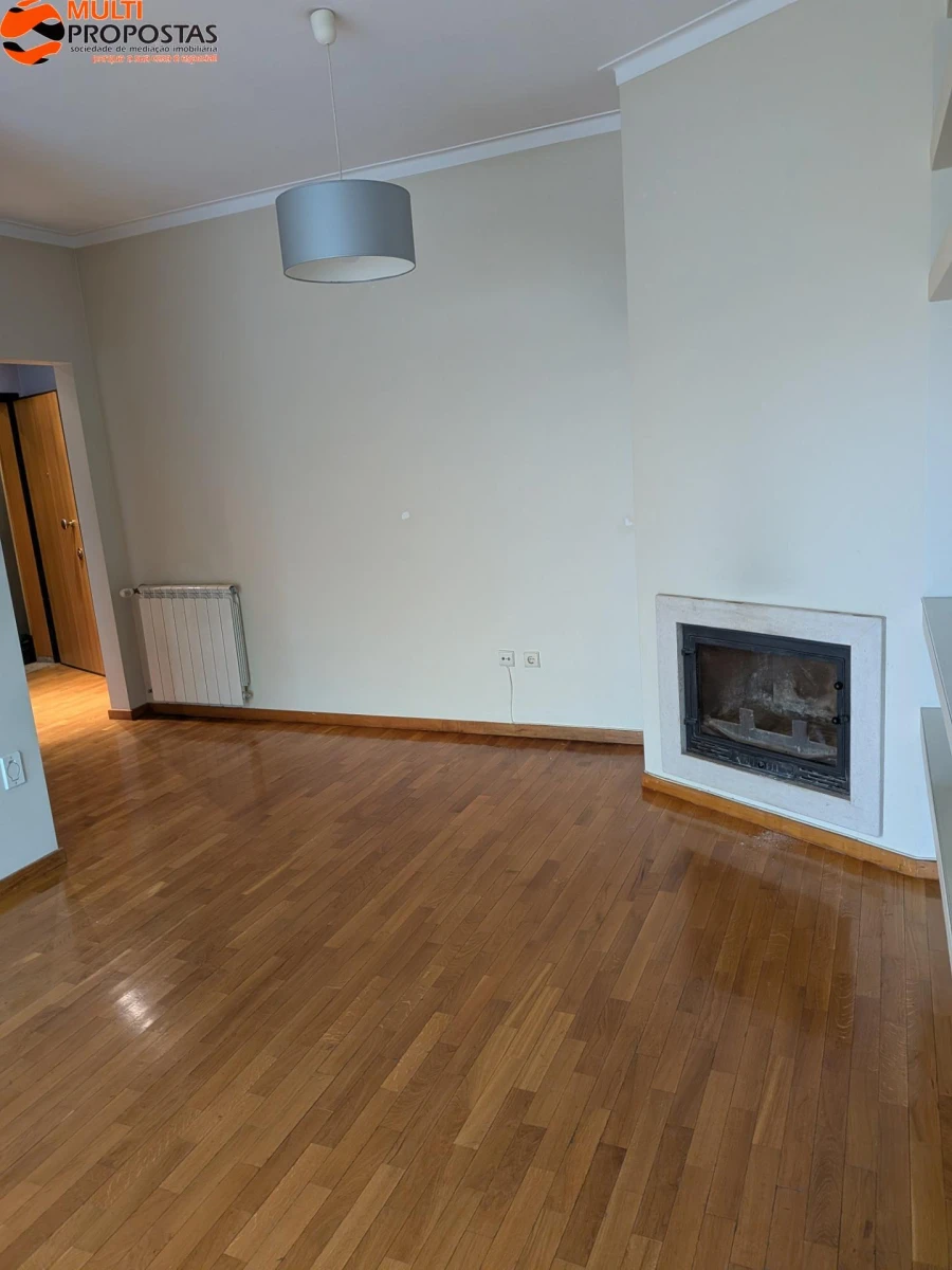 Apartamento T2 para Venda em São Vicente (Braga) Foto 22