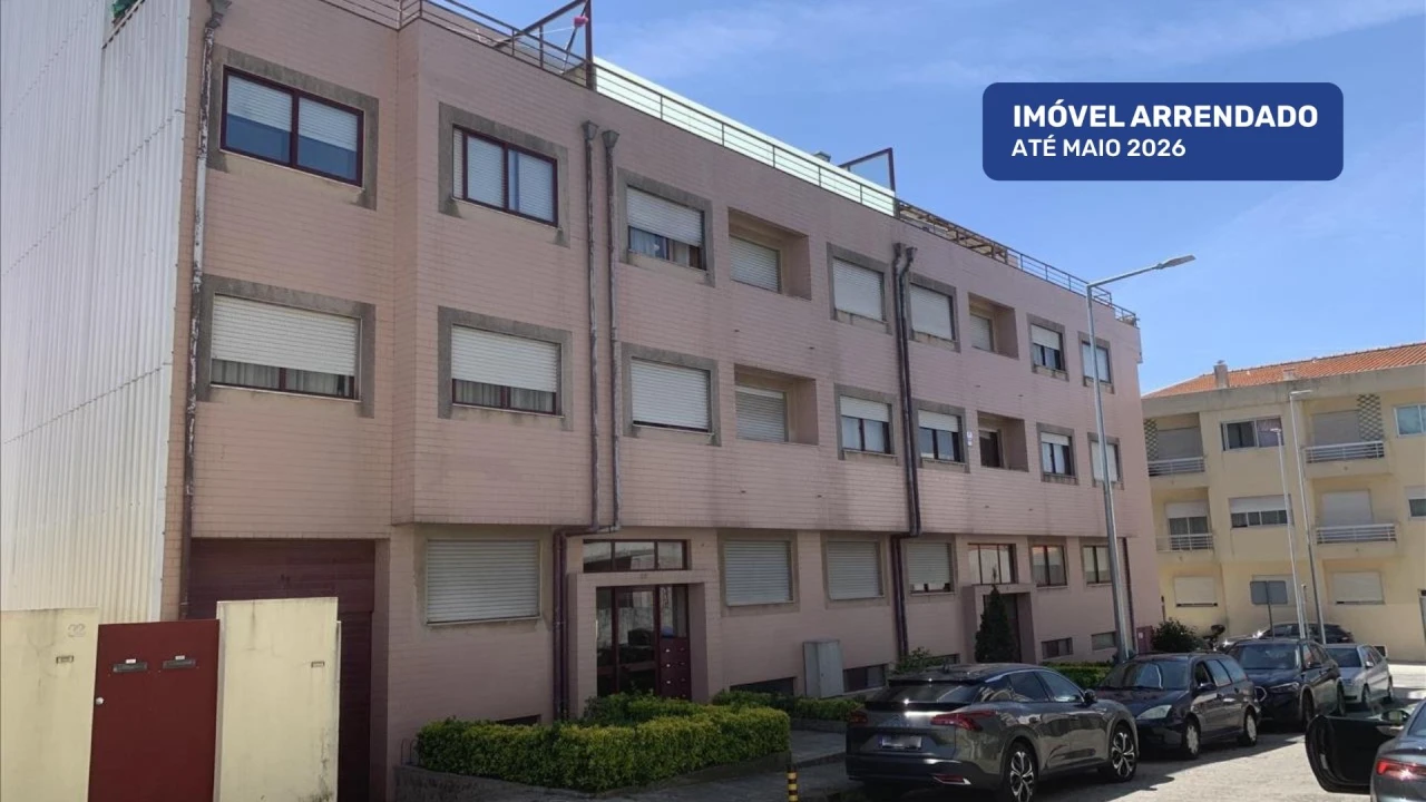 Apartamento T3 para Venda em São Martinho do Porto Foto 1