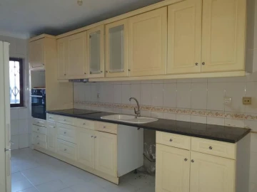 Apartamento T3 para Venda em São Martinho do Porto