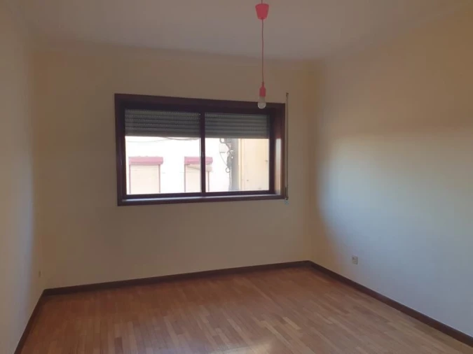 Apartamento T3 para Venda em São Martinho do Porto Foto 5