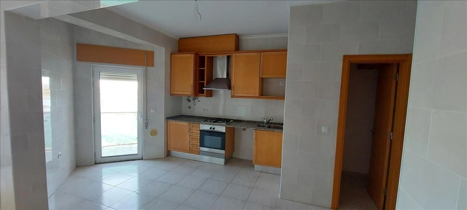 Apartamento T2 para Venda em Azambuja Foto 4