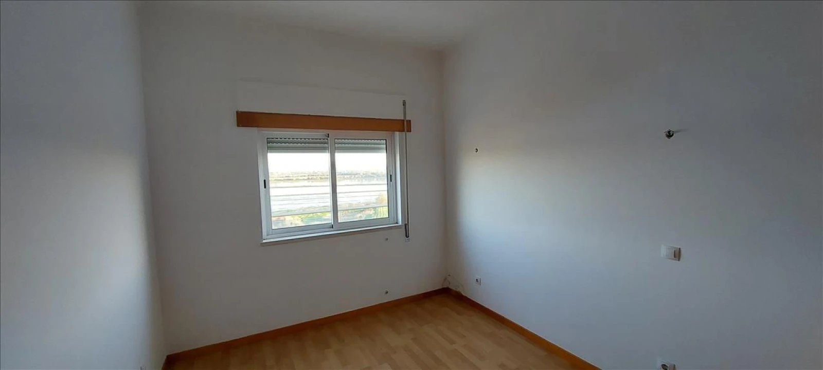 Apartamento T2 para Venda em Azambuja Foto 8