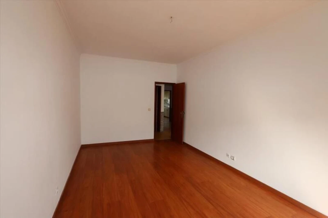 Apartamento T2 para Venda em Seixal, Arrentela e Aldeia de Paio Pires Foto 8