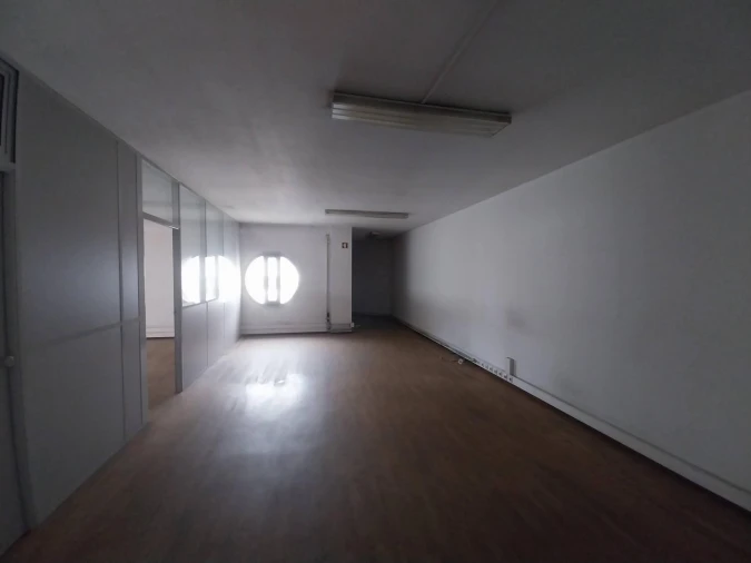 Escritório para Venda em Leiria, Pousos, Barreira e Cortes Foto 6