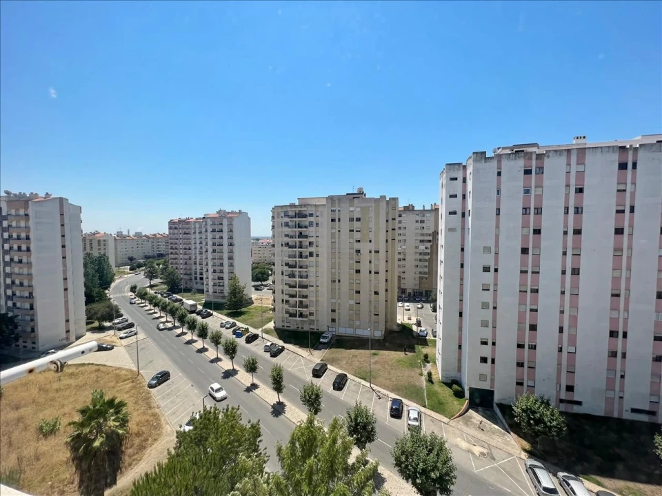 Apartamento T3 para Venda em Carregado e Cadafais Foto 18