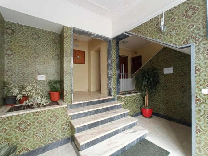 Apartamento T3 para Venda em Carregado e Cadafais Foto 2