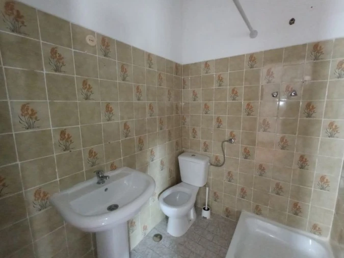 Apartamento T3 para Venda em Carregado e Cadafais Foto 9