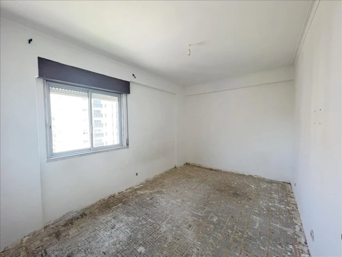 Apartamento T3 para Venda em Carregado e Cadafais Foto 14