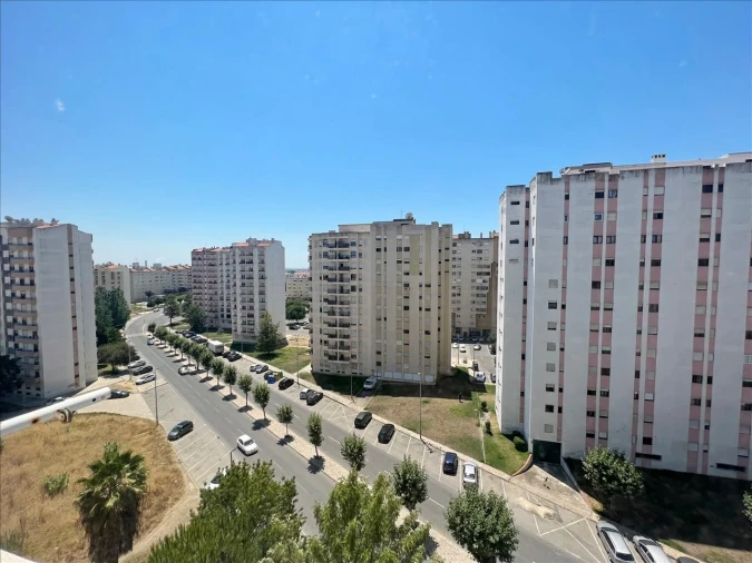 Apartamento T3 para Venda em Carregado e Cadafais Foto 18