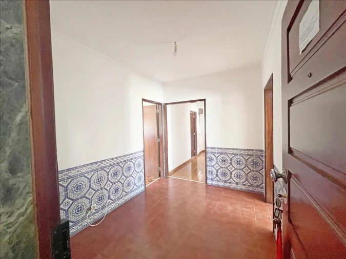 Apartamento T3 para Venda em Carregado e Cadafais Foto 3