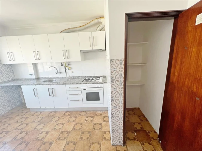 Apartamento T3 para Venda em Carregado e Cadafais Foto 8