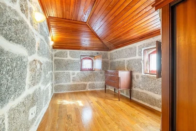 Moradia T4 para Venda em Ribeiros