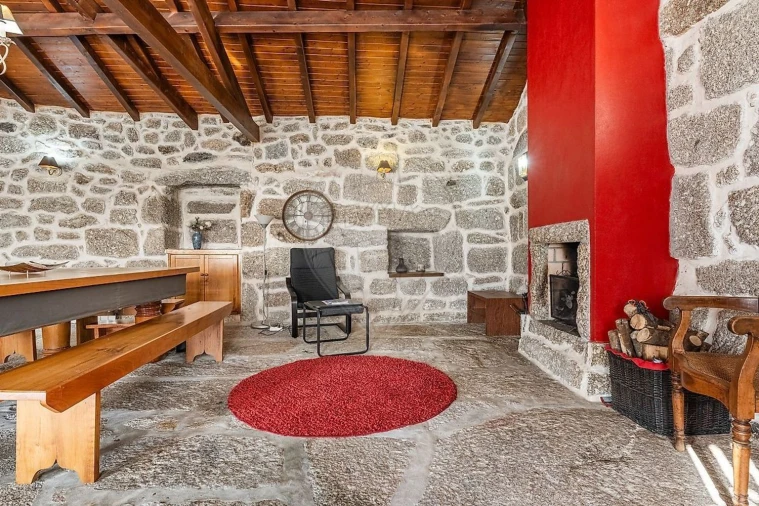 Moradia T4 para Venda em Ribeiros Foto 31