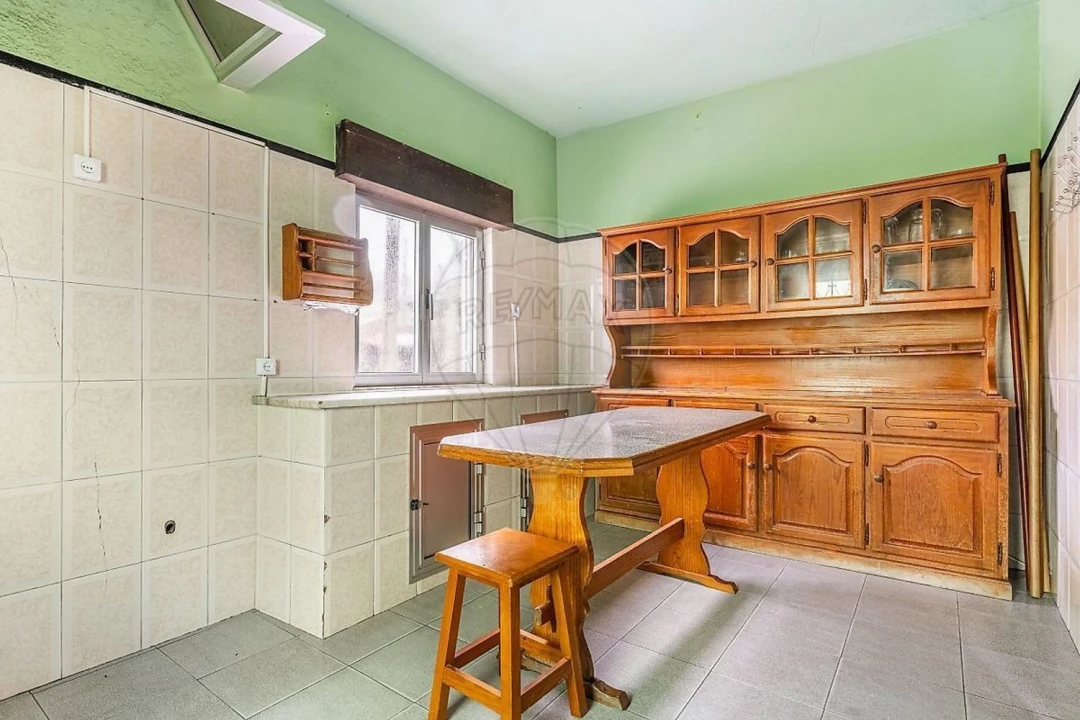 Moradia T6 para Venda em Travassos Foto 1