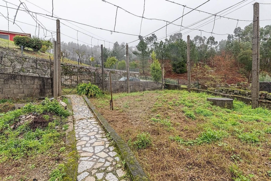 Moradia T6 para Venda em Travassos Foto 22