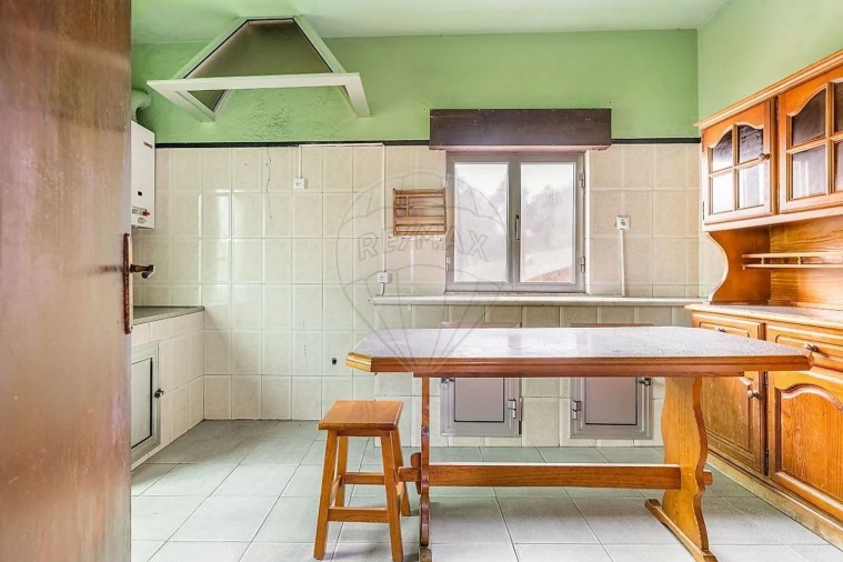 Moradia T6 para Venda em Travassos Foto 11