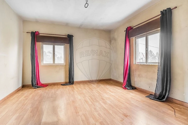 Moradia T6 para Venda em Travassos Foto 24