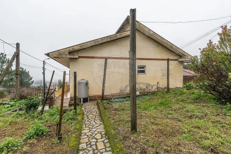 Moradia T6 para Venda em Travassos Foto 4