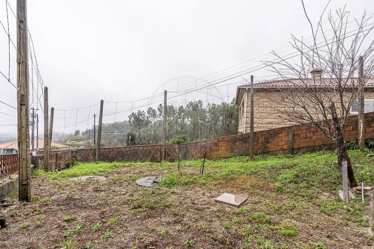 Moradia T6 para Venda em Travassos Foto 5