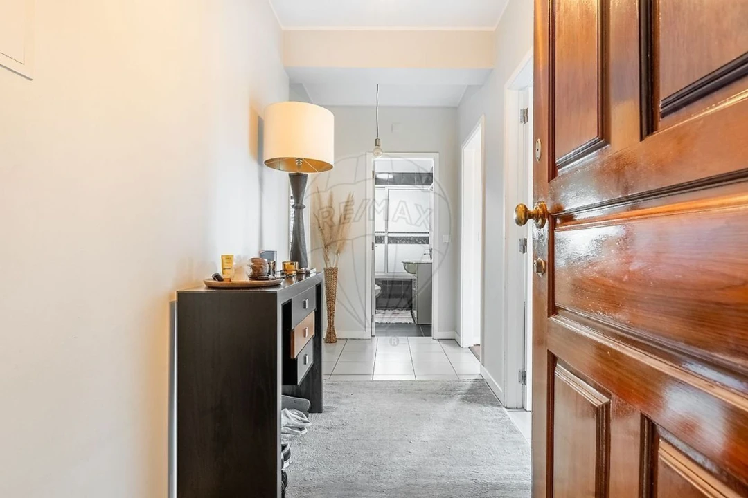 Apartamento T2 para Venda em Lago Foto 16