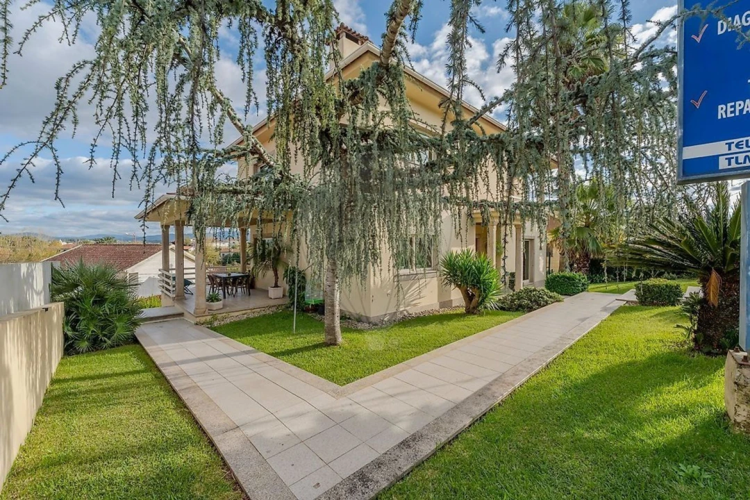 Moradia T3 para Venda em Loureira Foto 44