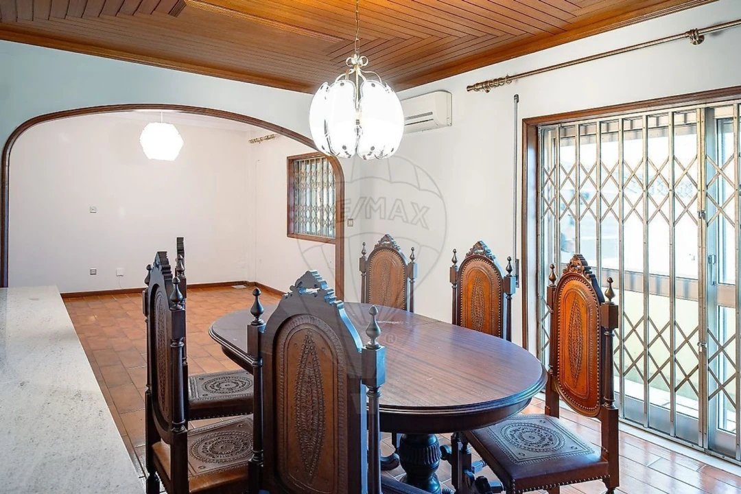 Moradia T1 para Venda em Santa Marinha e São Pedro da Afurada Foto 29