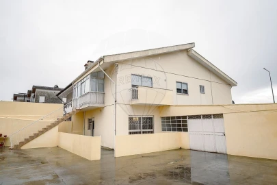 Moradia T1 para Venda em Santa Marinha e São Pedro da Afurada