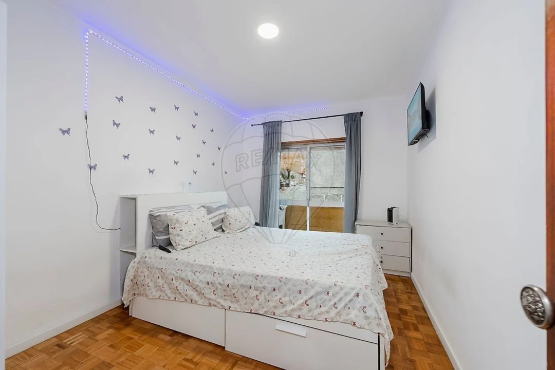 Apartamento T3 para Venda em Azurem Foto 18