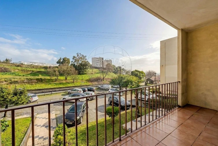 Apartamento T3 para Venda em Azurem Foto 3