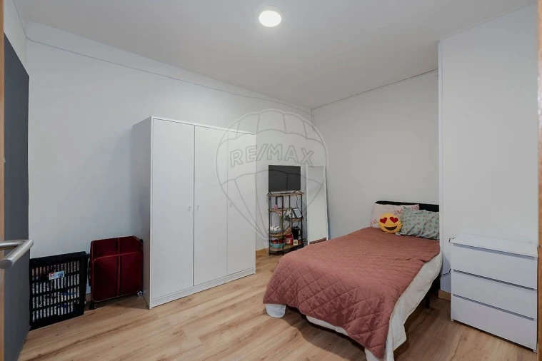 Apartamento T3 para Venda em Azurem Foto 9