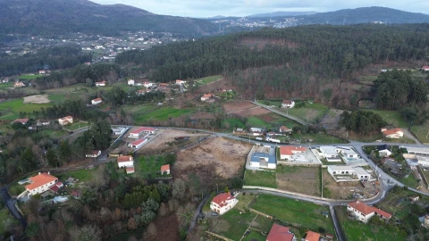 Terreno para Venda em Navió e Vitorino dos Piães