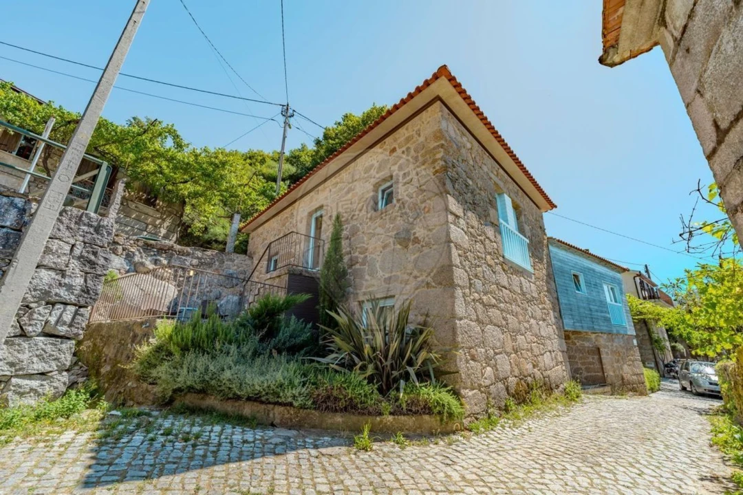 Moradia T2 para Venda em Rio Caldo Foto 25