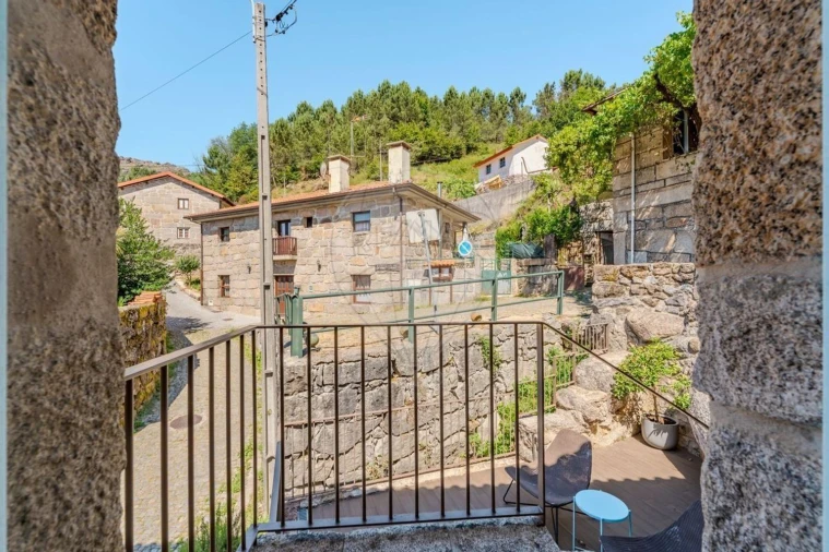 Moradia T2 para Venda em Rio Caldo Foto 21