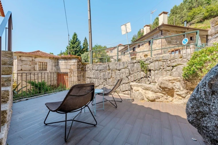 Moradia T2 para Venda em Rio Caldo Foto 3