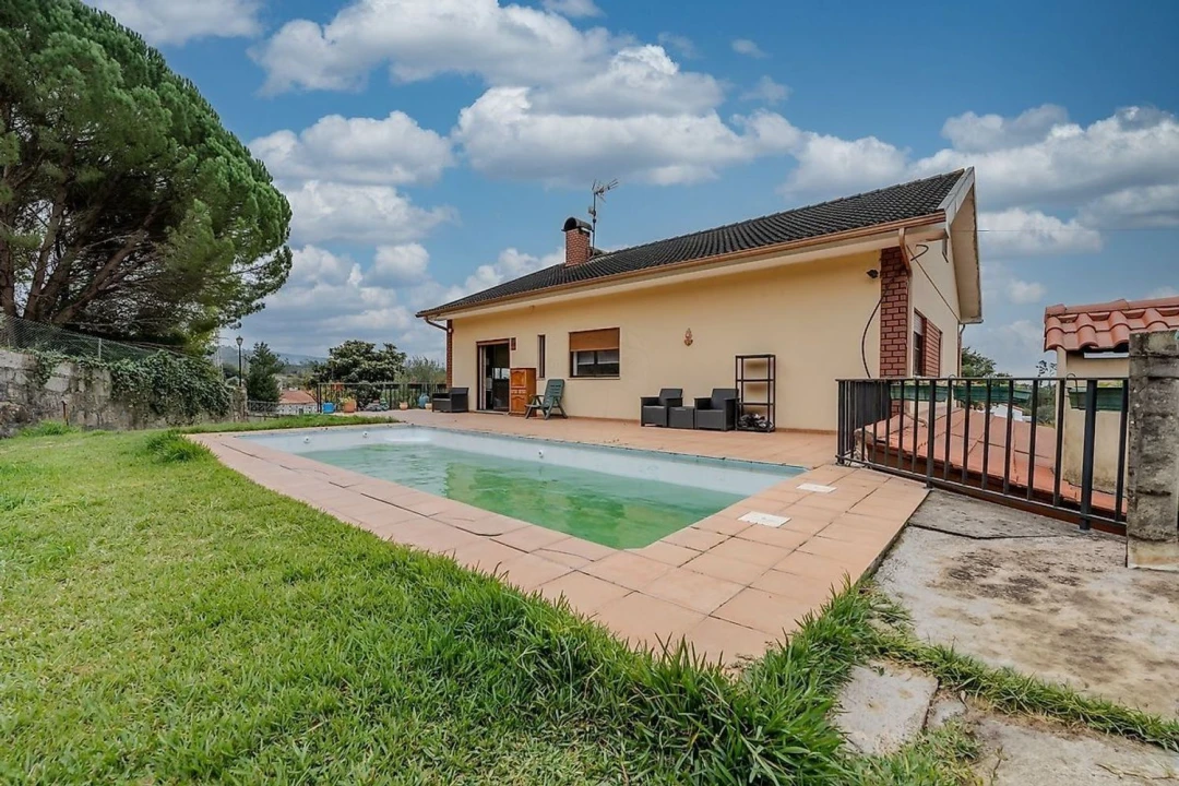 Moradia T3 para Venda em Valença, Cristelo Covo e Arão Foto 2