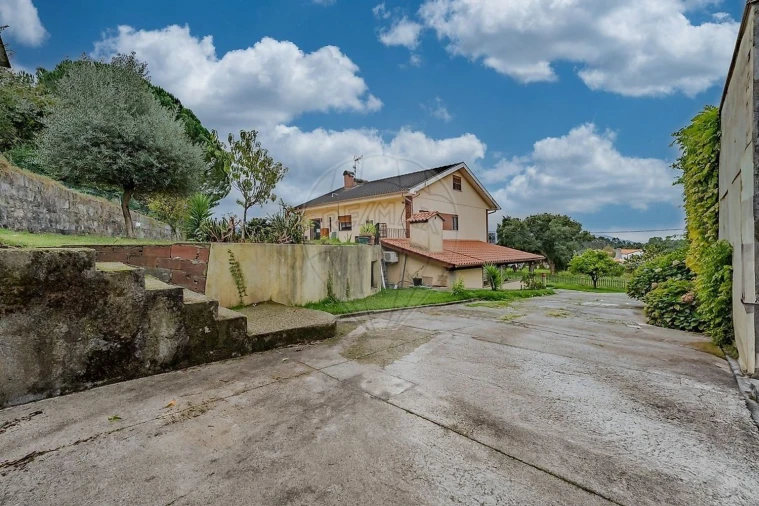 Moradia T3 para Venda em Valença, Cristelo Covo e Arão Foto 12