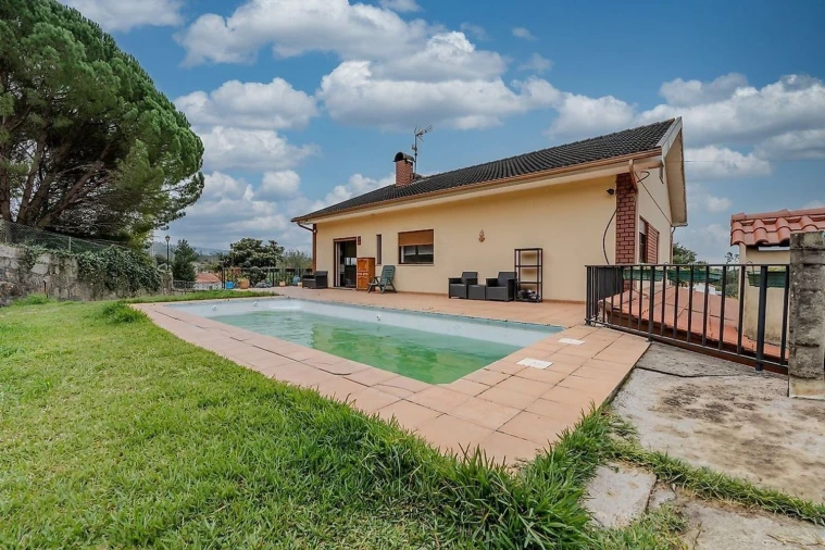 Moradia T3 para Venda em Valença, Cristelo Covo e Arão Foto 2