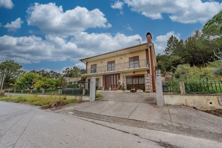 Moradia T3 para Venda em Valença, Cristelo Covo e Arão Foto 3