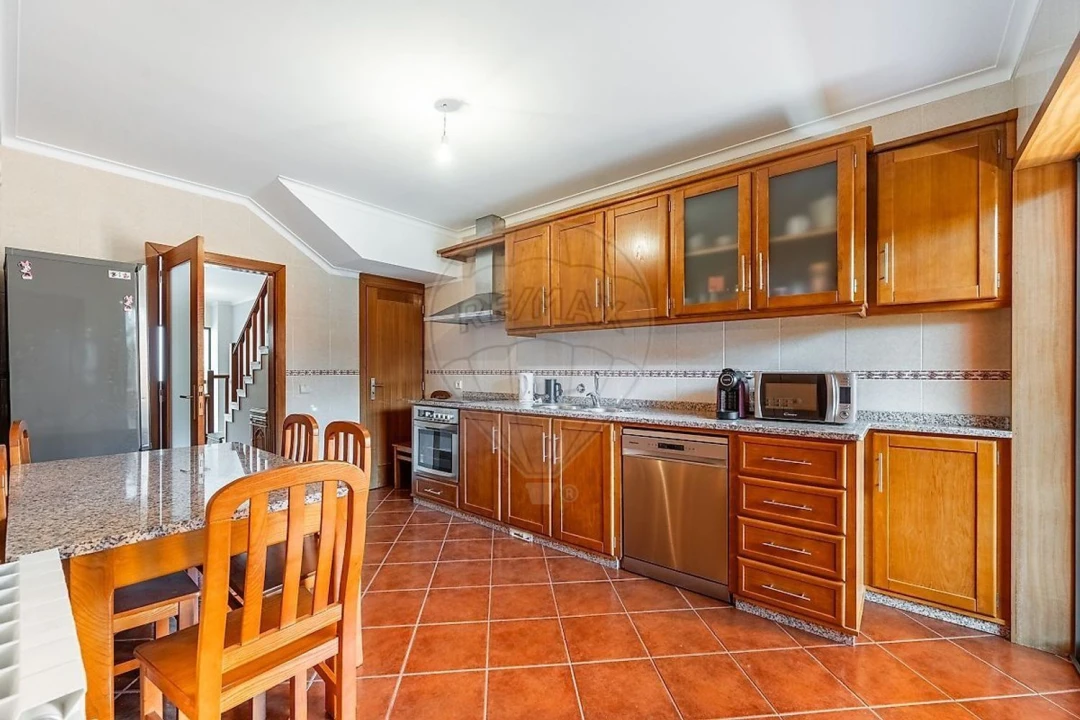 Moradia T3 para Venda em Povoa de Lanhoso (N. Senhora do Amparo) Foto 18