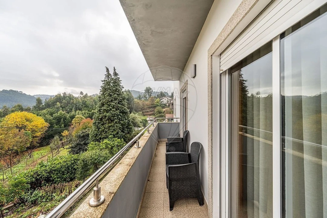 Moradia T3 para Venda em Santa Eulália Foto 26