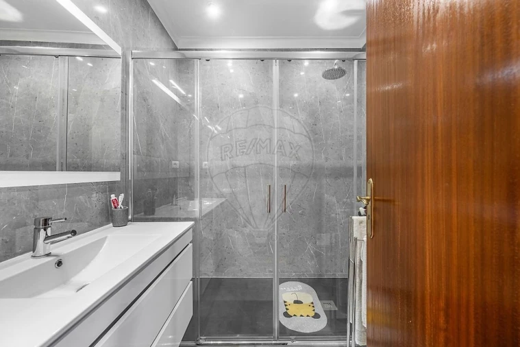 Moradia T3 para Venda em Santa Eulália Foto 32