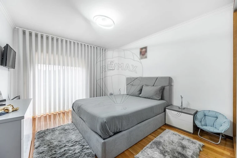 Moradia T3 para Venda em Santa Eulália Foto 11