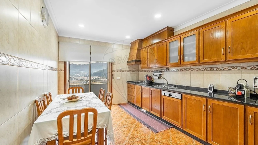 Moradia T3 para Venda em Santa Eulália