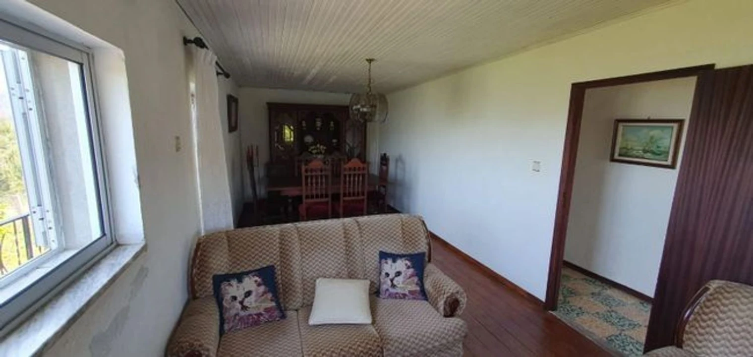 Moradia T3 para Venda em Ferral Foto 19